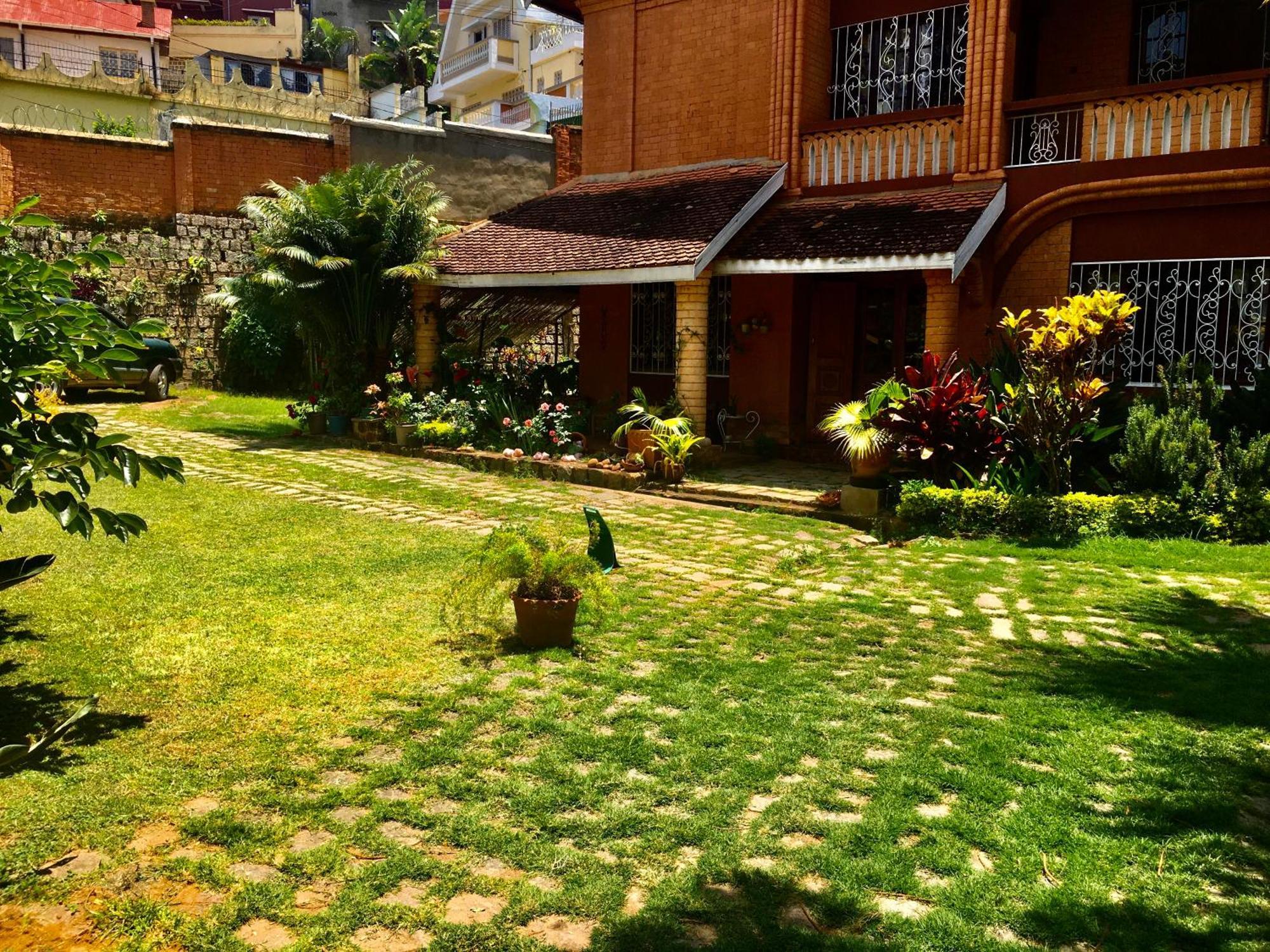 Le Fumoir Guest House Familiale Antananarivo Eksteriør bilde